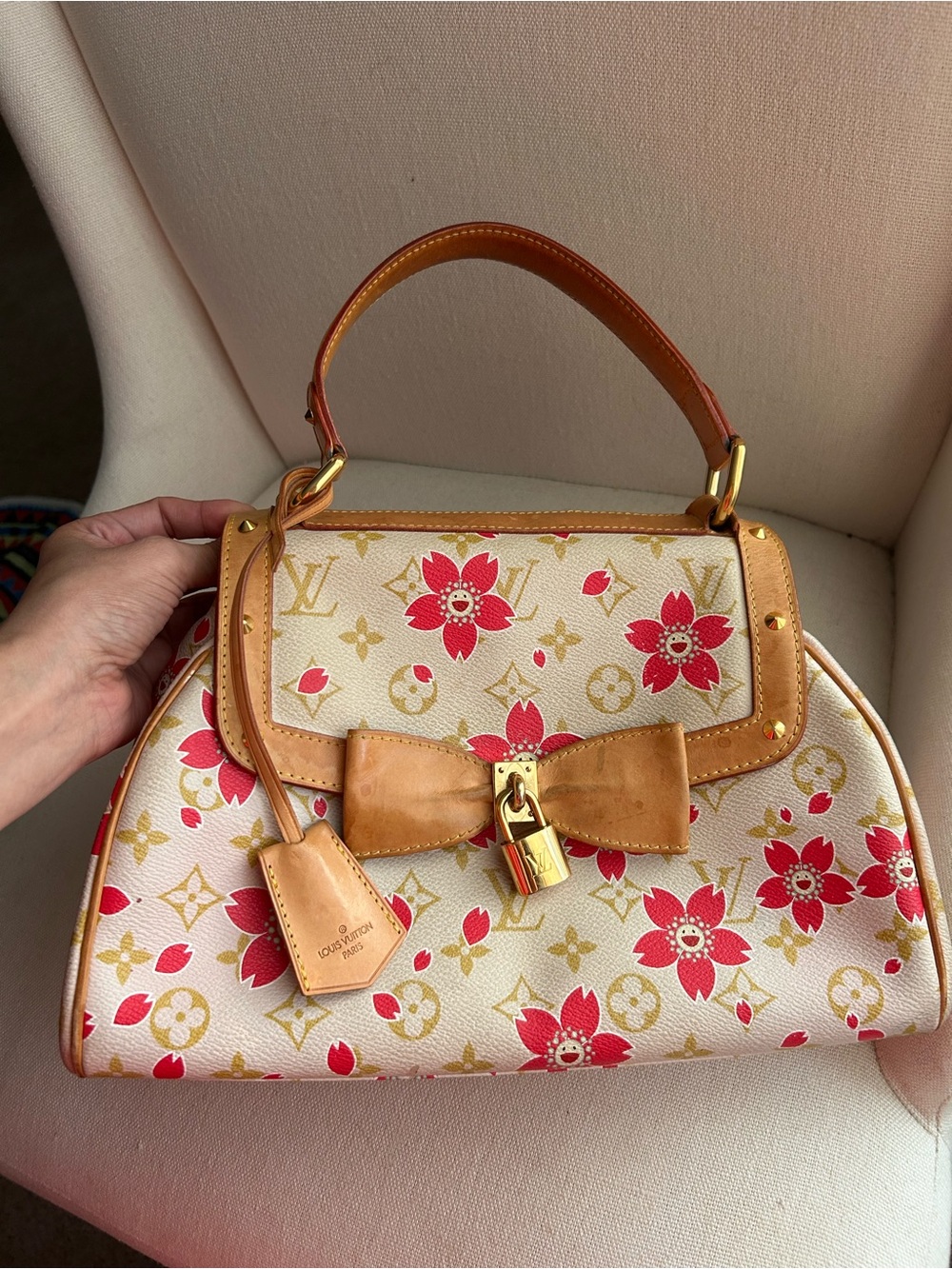 Authentic Louis Vuitton Monogram Takashi Murakami Cherry Blossom Sac - Picture 2 of 15